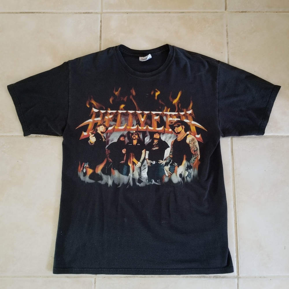 Hellyeah band tour shirt. Size medium